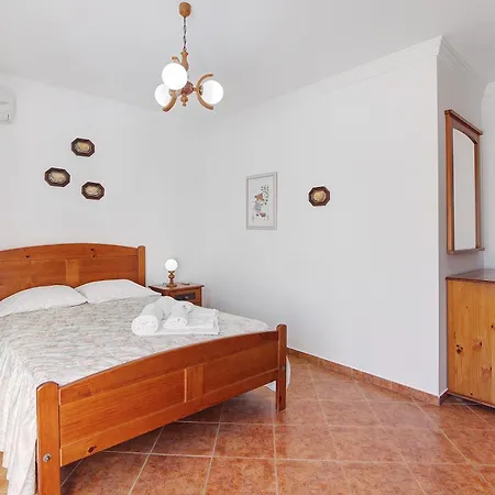 Moradia 41 Vila