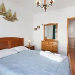Moradia 41 וילה